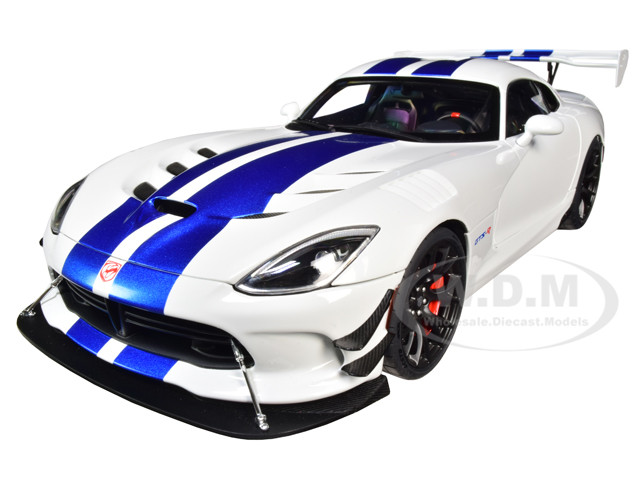 17 Dodge Viper Gts R Commemorative Edition Acr Pearl White Blue Stripes 1 18 Model Car