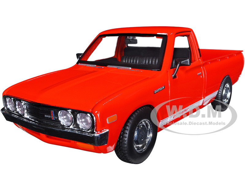 1973 Datsun 620 Pickup Truck Li'l Hustler Red White Stripes Special Edition Series 1/24 Diecast Model Car Maisto 31522