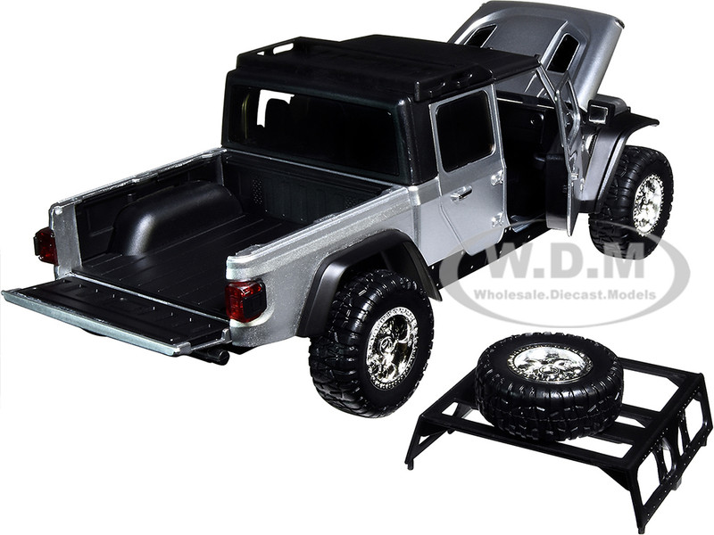 1:24ワイスピ 2020 JEEP GLADIATOR Fast & Furious 1:24 2020 Jeep Gladiator Die-cast Car Play