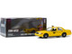 2008 Ford Crown Victoria NYC Taxi Yellow John Wick Chapter 2 2017 Movie 1/24 Diecast Model Car Greenlight 84113
