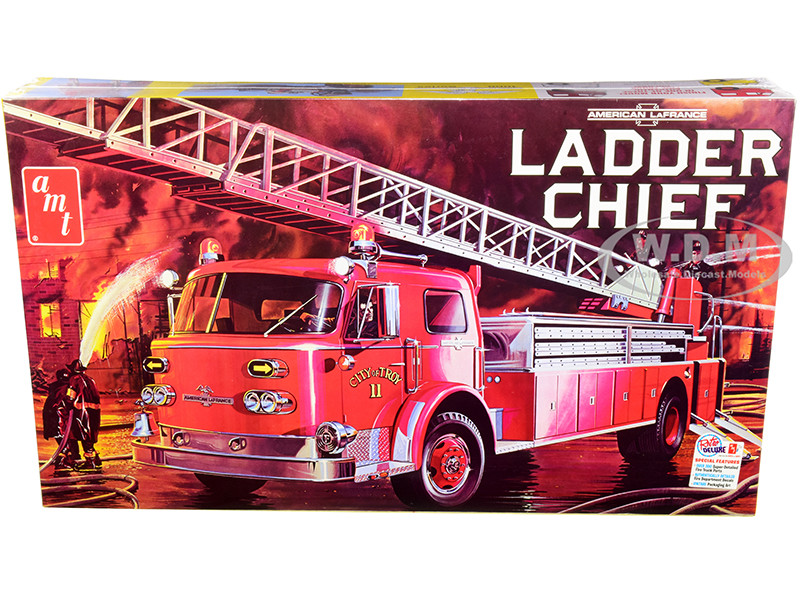 Skill 3 Model Kit American LaFrance Ladder Chief Fire Truck 1/25 Scale