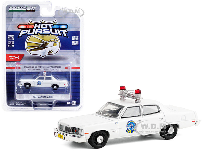 1974 AMC Matador White Milwaukee Police Department Wisconsin Hot Pursuit Series 36 1/64 Diecast Model Car Greenlight 42930 A
