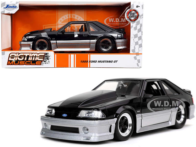Jada Toys Bigtime Muscle 1:24 1989 Ford Mustang GT Die-cast Car White Toys for Kids and Adults Jada Toys Bigtime Muscle 1:24 1989 Ford Mustang GT Die-cast Car White Toys for Kids and Adults