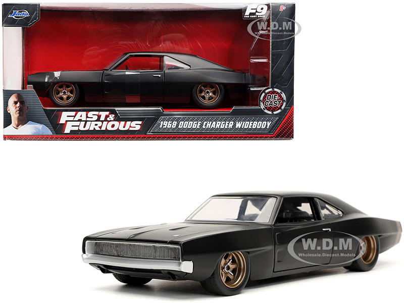 New 2019 Collectors 1:24 Fast &  Furious Dom’s 69 Dodge Charger Black Chrome New