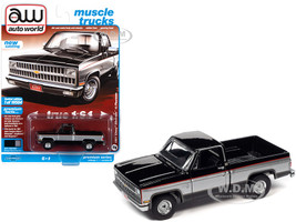 1981 Chevrolet Silverado 10 Fleetside Pickup Truck Midnight Black Silver Metallic Muscle Trucks Limited Edition 19504 pieces Worldwide 1/64 Diecast Model Car Autoworld 64302 AWSP062 B