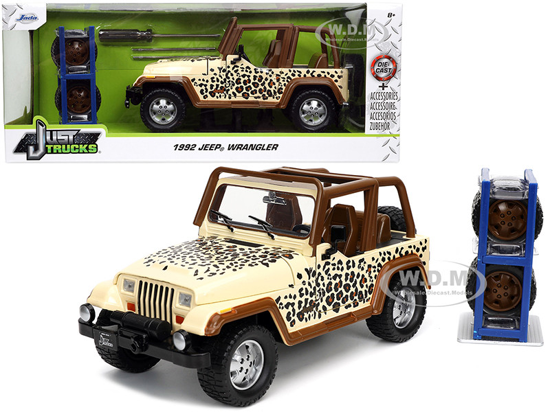1992 Jeep Wrangler Bleu Blue 1:24 Jada Toys 98082 