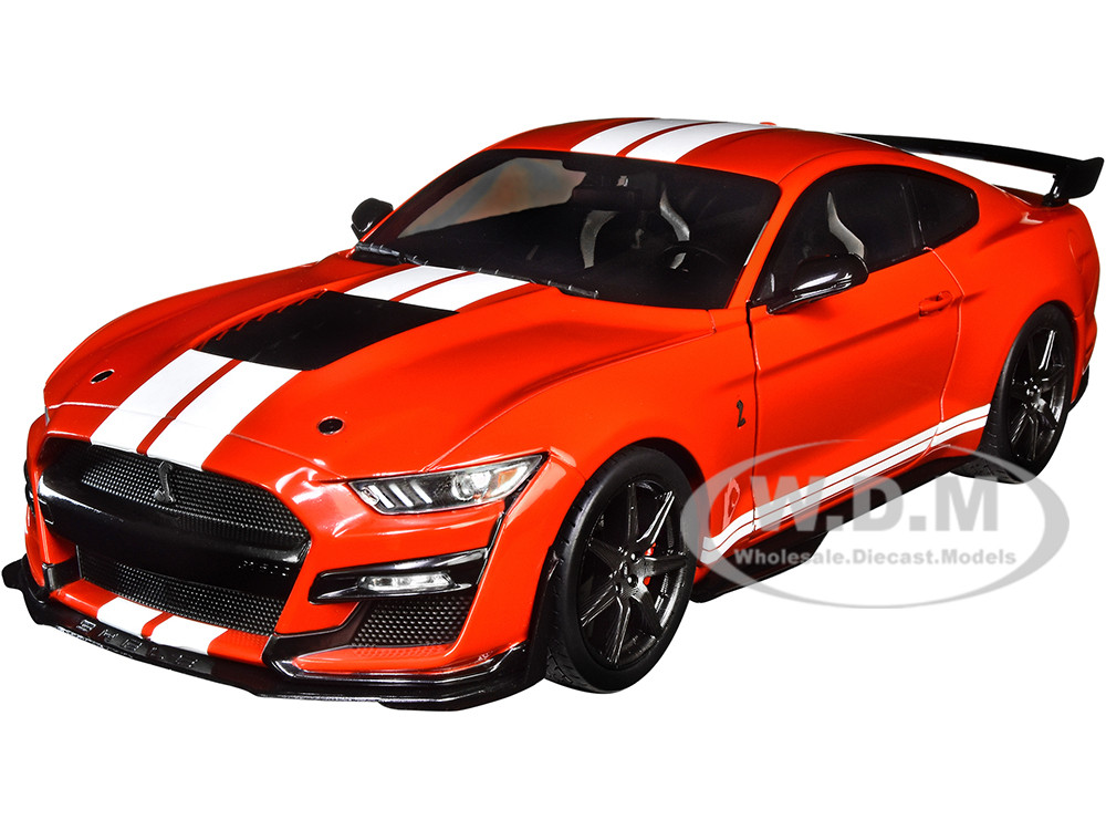 2020 Mustang Shelby GT500 Red White Stripes 1/18 Diecast Model Solido