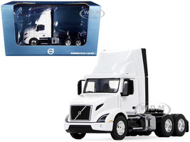Volvo VNR 300 Day Cab Roof Fairing Truck Tractor White 1/50 Diecast Model First Gear 50-3459