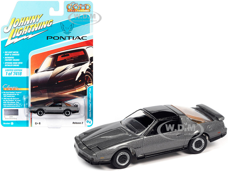 1984 Pontiac Firebird Trans Am T/A Silver Sand Gray Metallic Black Top Classic Gold Collection Series Limited Edition 7418 pieces Worldwide 1/64 Diecast Model Car Johnny Lightning JLCG025-JLSP148 A
