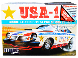 Skill 2 Model Kit 1974 Chevrolet Vega Pro Stock Bruce Larson USA-1 Legends of the Quarter Mile 1/25 Scale Model MPC MPC828