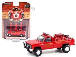 1986 Chevrolet C20 Custom Deluxe Pickup Truck Red First Attack Unit Fire Equipment Hose and Tank Lawrenceburg Fire Department Indiana Fire & Rescue Series 1 1/64 Diecast Model Car Greenlight 67010 A