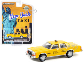 Greenlight Ford Crown Victoria 2011 Los Angeles Taxi Checker Cab 30055 1/64