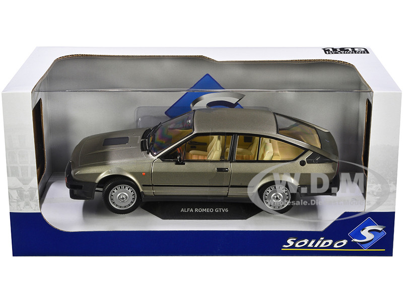 1/18 Solido Alfa Romeo GTV6 Silver 1984 Neuf Boîte D'Origine Livraison Domicile