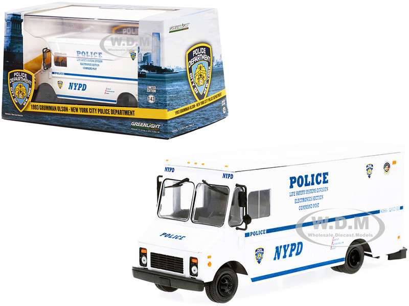 1993 Grumman Olson Van White Life Safety Systems Division NYPD New York City Police Department 1/43 Diecast Model Greenlight 86193