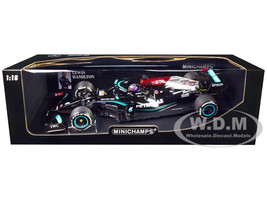 Mercedes-AMG Petronas F1 W12 E Performance #44 Lewis Hamilton Formula One F1 Bahrain GP 2021 Limited Edition 1620 pieces Worldwide 1/18 Diecast Model Car Minichamps 110210144