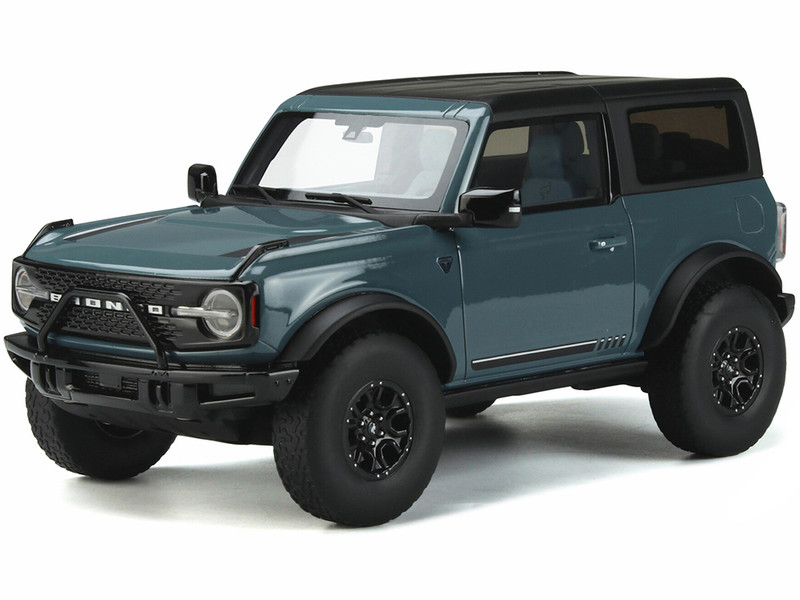 2021 Ford Bronco First Edition 2 Doors Area 51 Blue Black Top Limited Edition 999 pieces Worldwide 1/18 Model Car GT Spirit GT359