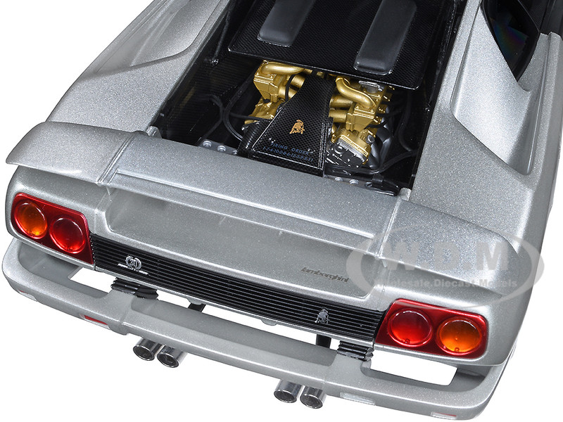 Lamborghini Diablo SE30 Jota Titanio Silver Metallic 1/18 Model