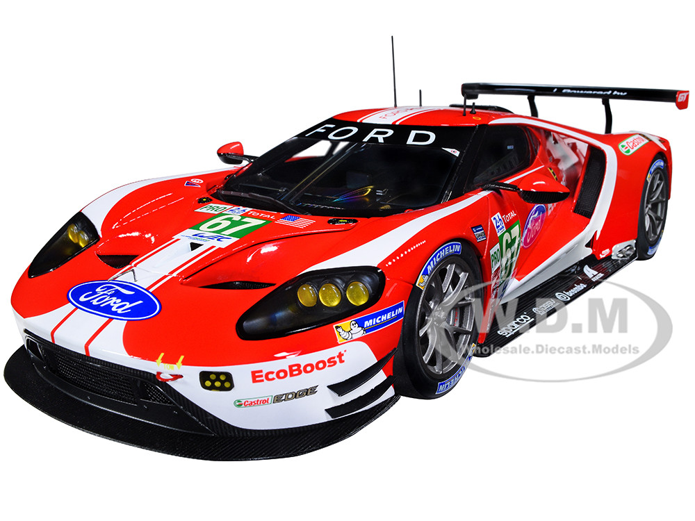 AUTOart Ford GT 1/18 レッドダイキャストミニカー￼ 1/18 フォード GT 2017 （メタリック・レッド／シルバー