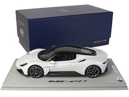 2020 Maserati MC20 Bianco Audace White Black Top DISPLAY CASE Limited Edition 300 pieces Worldwide 1/18 Model Car BBR P18191A