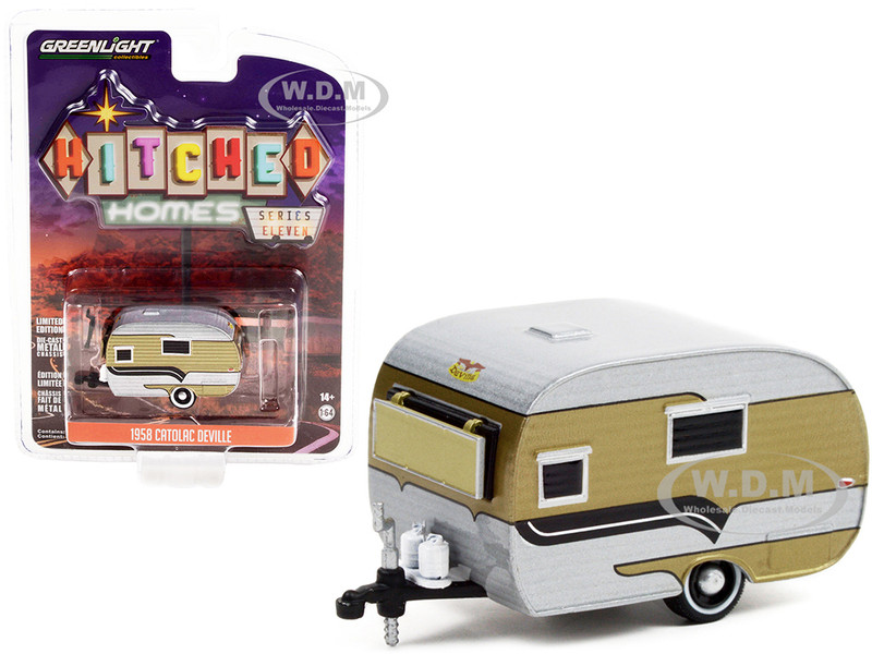 1958 Catolac DeVille Travel Trailer Gold Aluminum Metallic Black Stripes Hitched Homes Series 11 1/64 Diecast Model Greenlight 34110 B
