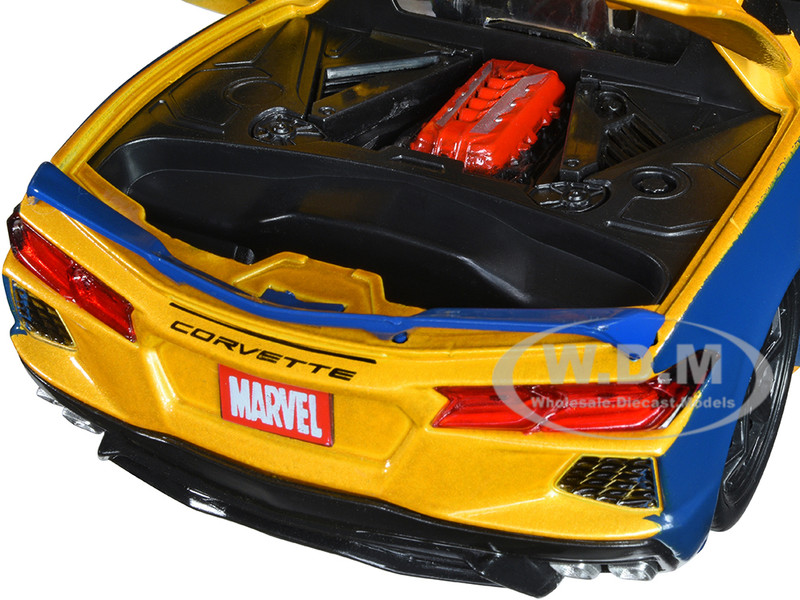 2020 Chevrolet Corvette C8 Stingray Gold Metallic Dark Blue