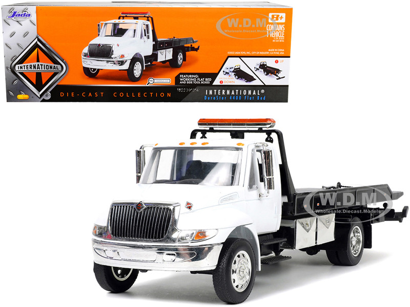 International DuraStar 4400 Flatbed Tow Truck White 1/24 Diecast Model Jada 34040