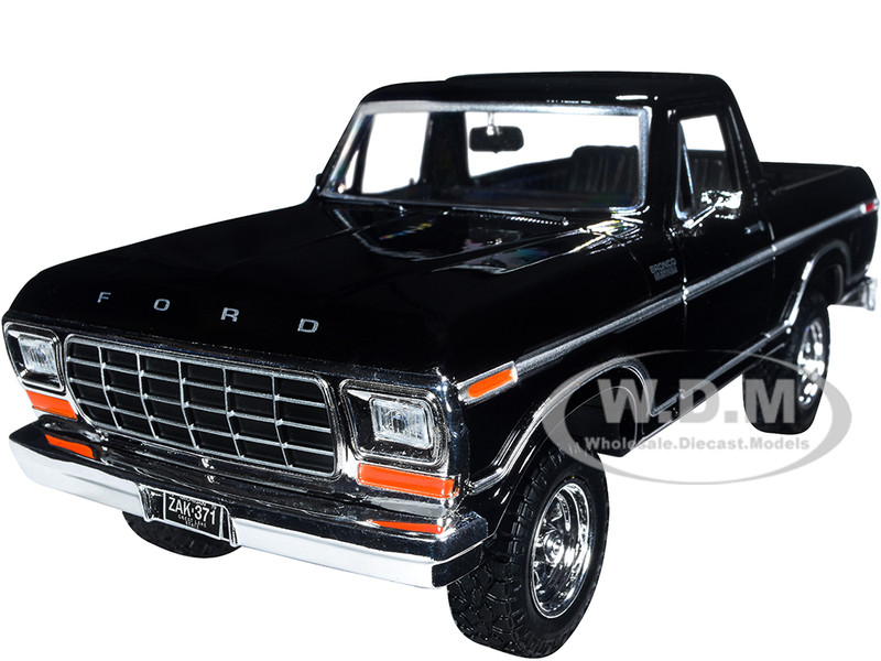 1978 Ford Bronco Custom Open Top Black Timeless Legends Series 1/24 Diecast Model Car Motormax 79374