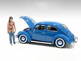 Beach Girl Gina Figurine for 1/24 Scale Models American Diorama 76414