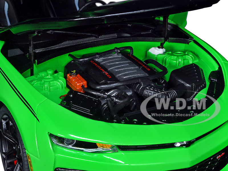 2017 Chevrolet Nickey Camaro SS 1LE Krypton Green with Matt
