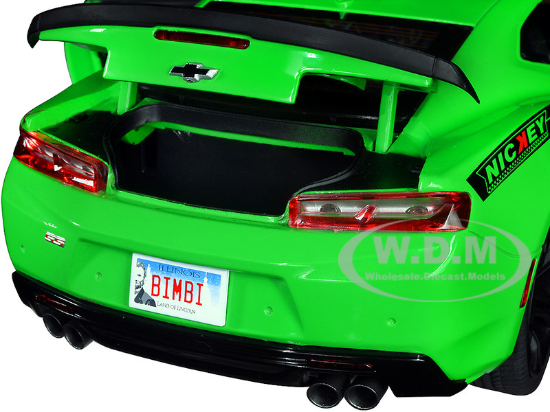 ミニカー　1/18 2017 シェビー カマロ SS NICKEY(グリーン) [AMM1276] Nickey 2017 Chevy Camaro SS 1LE, Krypton Green - Auto World
