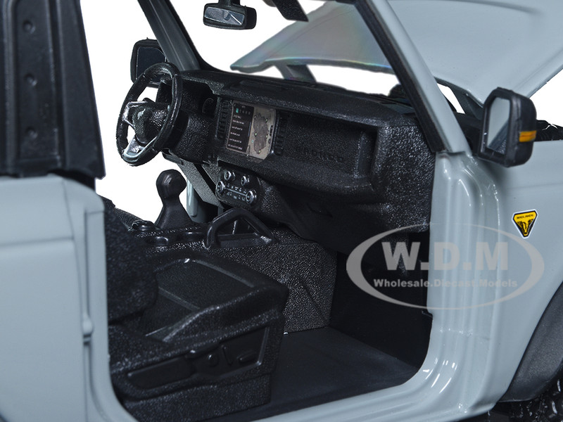 2021 Ford Bronco Badlands Light Gray Special Edition 1/18