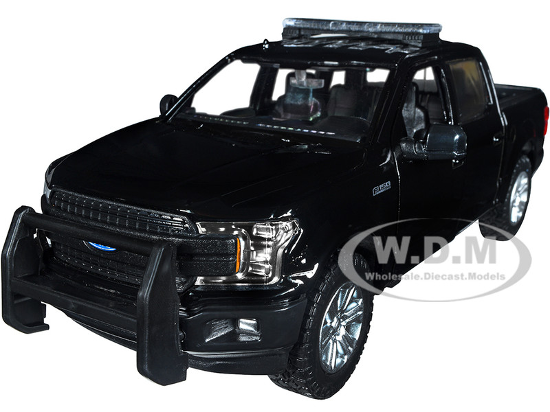 2019 Ford F-150 Lariat Crew Cab Pickup Truck Unmarked Plain Black Law Enforcement and Public Service Series 1/24 Diecast Model Car Motormax 76981bk