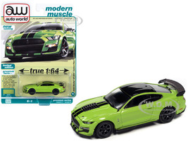 2020 Shelby GT500 Carbon Fiber Track Pack Grabber Lime Green with Black Stripes Black Top Modern Muscle Limited Edition 1/64 Diecast Model Car Auto World 64362-AWSP100A