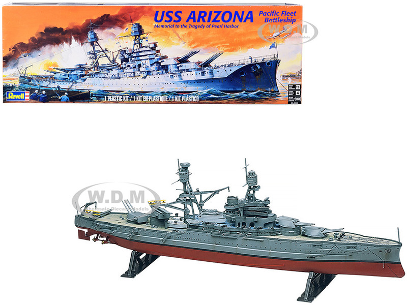 Level 4 Model Kit USS Arizona Pacific Fleet Battleship Memorial to the Tragedy of Pearl Harbor 1/426 Scale Model Revell 85-0302