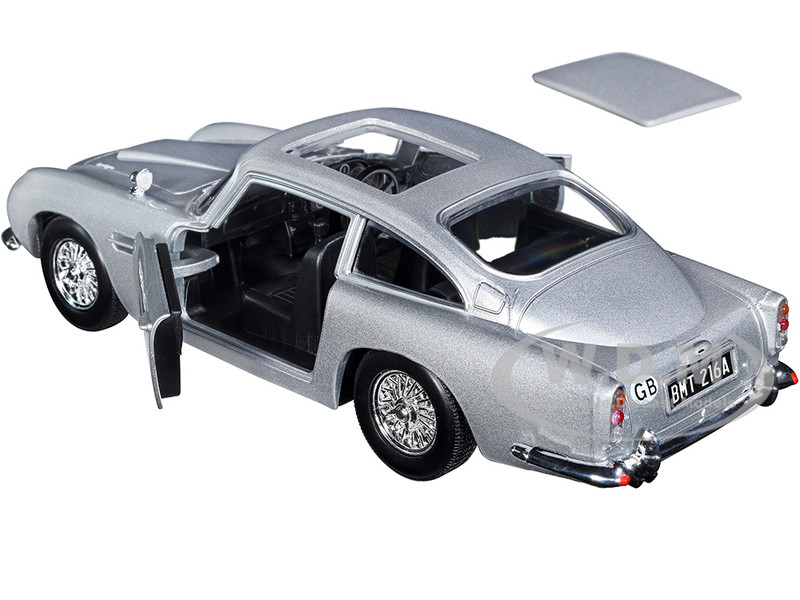 Aston Martin DB5 RHD Right Hand Drive Silver Metallic James Bond
