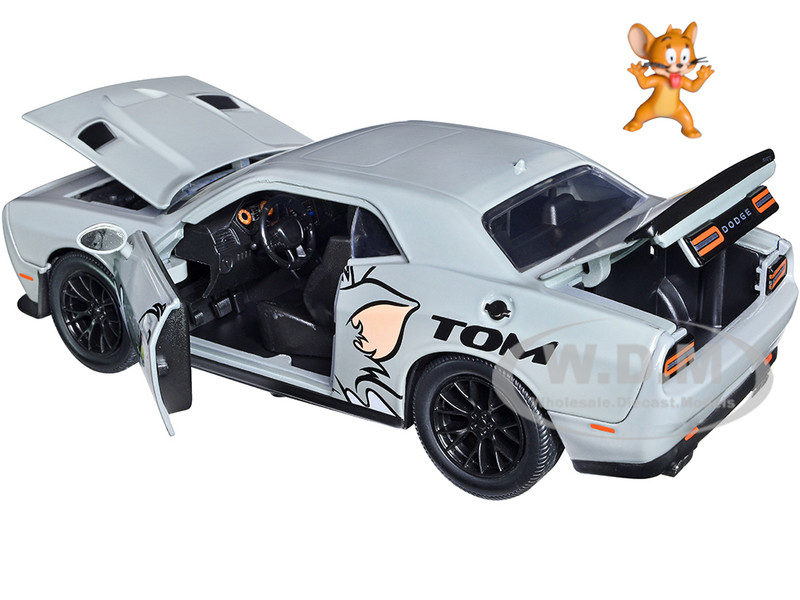 JADA トムとジェリー 2015 ダッジ・チャレンジャー・ヘルキャット Jada 1:24 Tom & Jerry 2015 Dodge Challenger Hellcat with