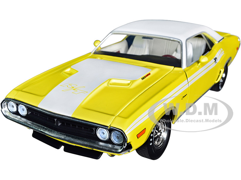 1971 Dodge Challenger R/T 383 Banana Yellow White Stripes Vinyl White Top Limited Edition 6550 pieces Worldwide 1/24 Diecast Model Car M2 Machines 40300-95B