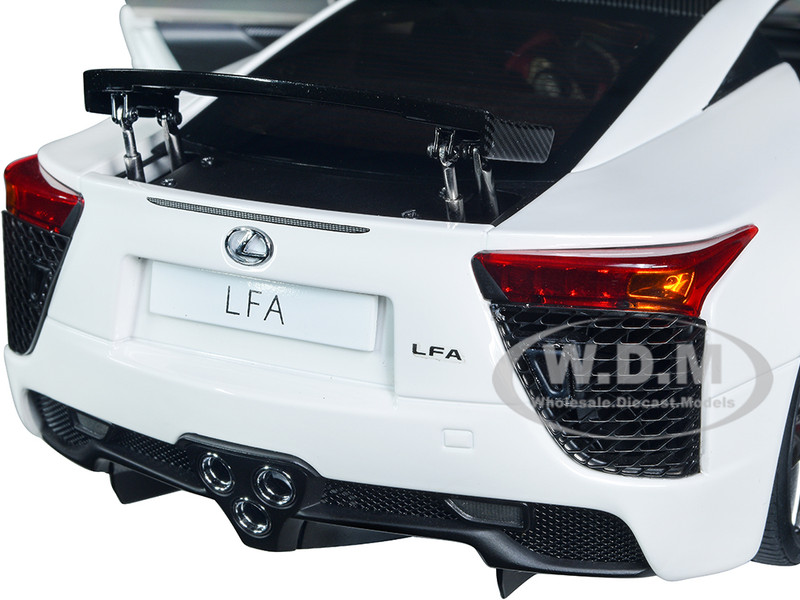 Lexus LFA Whitest White Carbon Top 1/18 Model Car Autoart 78851