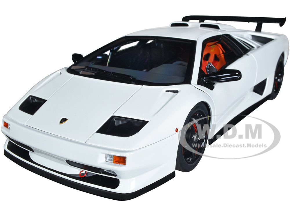 Lamborghini Diablo SV-R Impact White 1/18 Model Car Autoart 79149