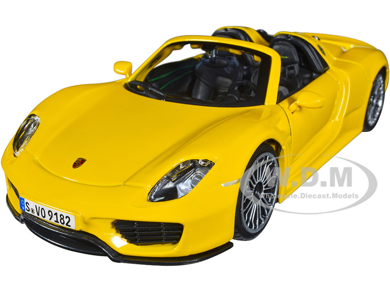 Amazon.com: Bburago 1:24 Scale Porsche 918 Spyder Diecast