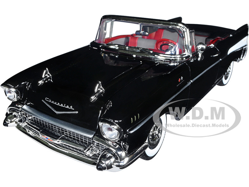 1957 Chevrolet Bel Air Convertible Black James Bond 007 Dr. No 1962 Movie 1/18 Diecast Model Car Motormax 79831