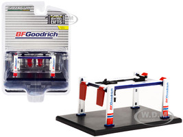 ミニカー　1/18 Four-Post Lift - Hurst Performance [13671] Greenlight Diecast Hurst Performance Four Post Lift - 13671