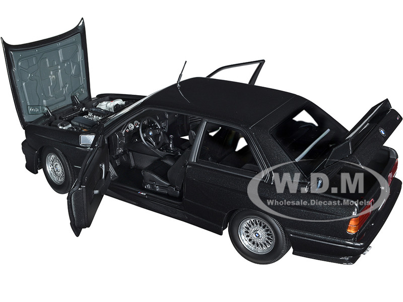 Voiture miniature BMW M2 CS 2020 black metallic Minichamps 1/18 – Motors  Miniatures
