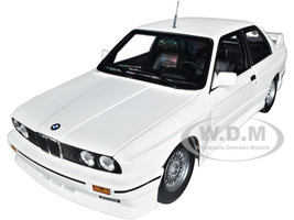 自動車 BMW M3 STREET 1987 MINICHAMPS 1987 BMW M3 Street White 1/18 Diecast Model Car by