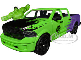 2014 RAM 1500 Pickup Truck Green Purple Hulk Diecast Figure Marvel Avengers Hollywood Rides Series 1/24 Diecast Model Car Jada 99726