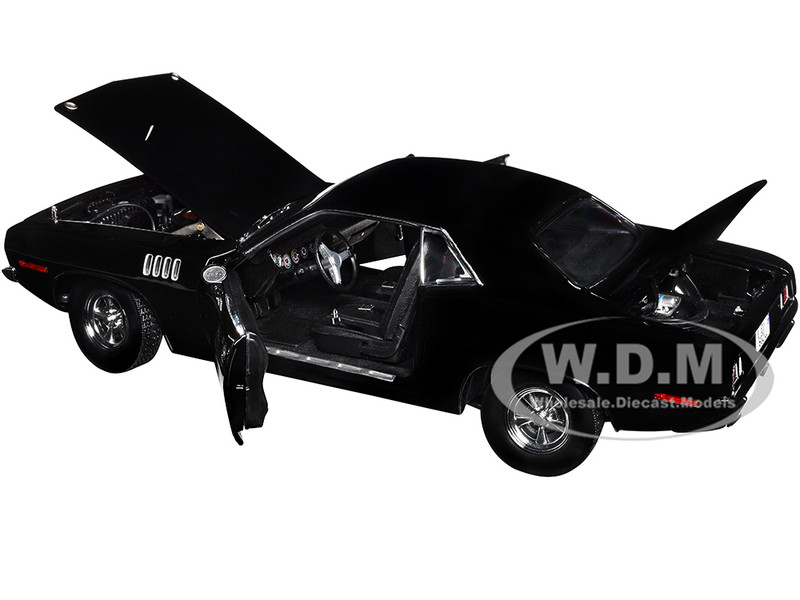 PLYMOUTH BARRACUDA BLACK 
