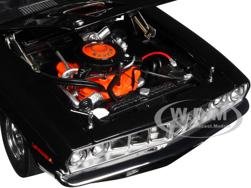 PLYMOUTH BARRACUDA BLACK 
