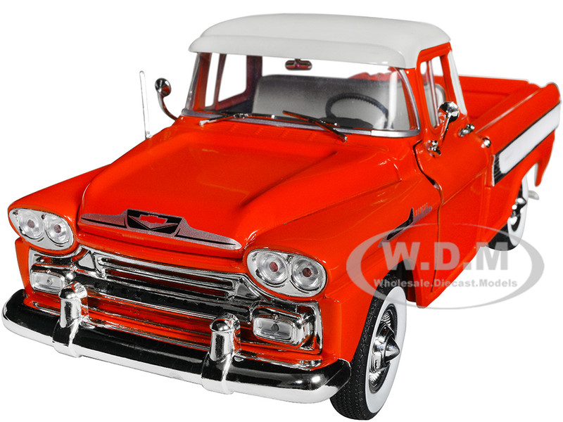 1958 Chevrolet Apache Cameo Pickup Truck Cardinal Red with Wimbledon White Top Limited Edition to 6550 pieces Worldwide 1/24 Diecast Model Car M2 Machines 40300-100B