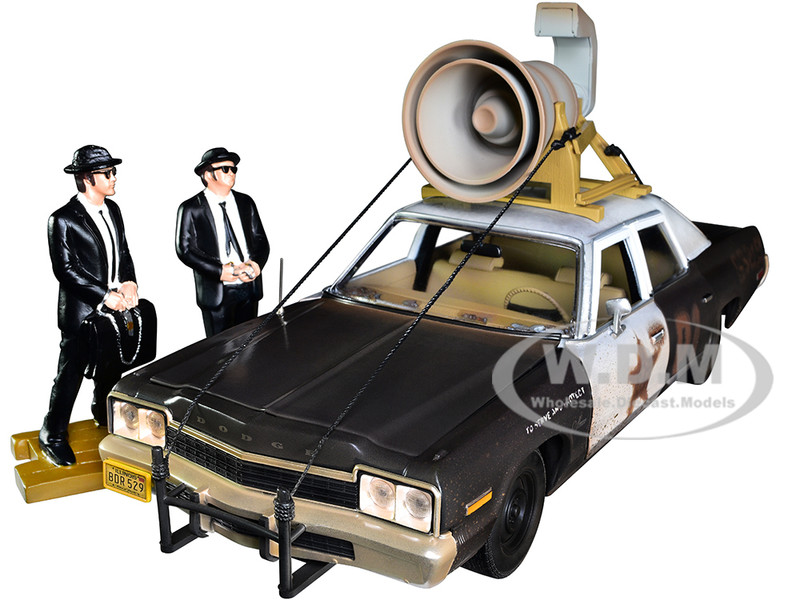 1974 Dodge Monaco Bluesmobile with Loud Speaker Black and White Dirty with Jake and Elwood Blues Figures The Blues Brothers 1980 Movie 1/18 Diecast Model Car Auto World AWSS133