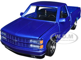 1992 Chevrolet 454 SS Pickup Truck Blue Metallic 1/24 Diecast Model Car Motormax 73203